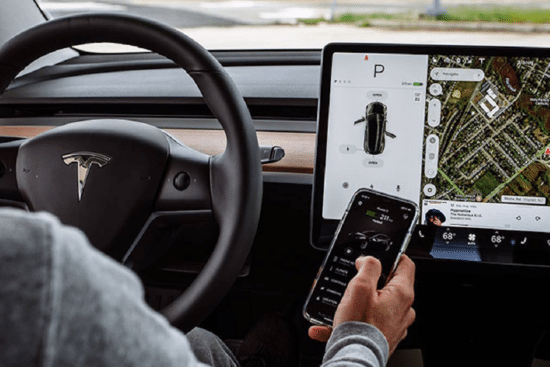 Atalhos da Siri agora podem controlar carros da Tesla