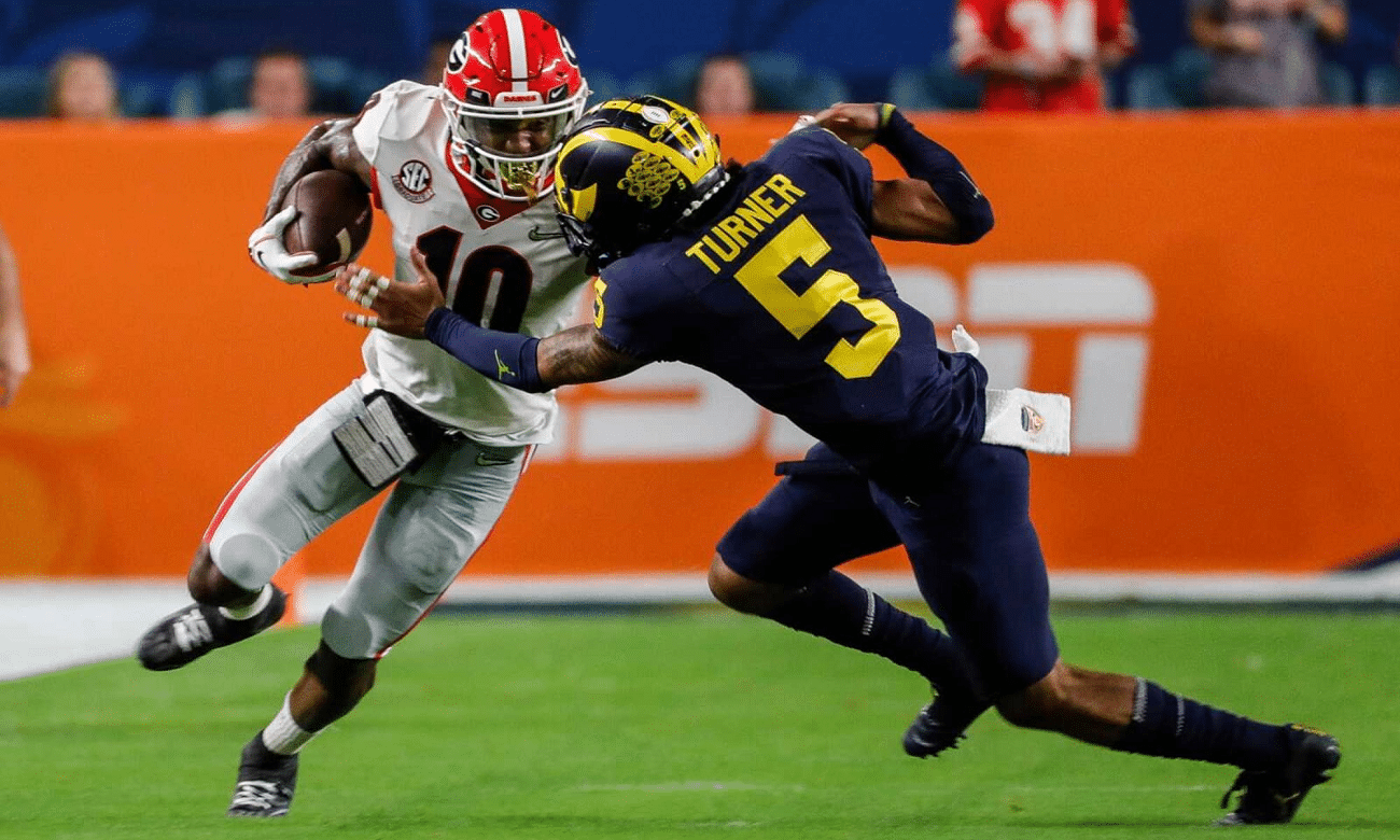 College Football Playoff: Apple negocia direitos de transmissão para 2026